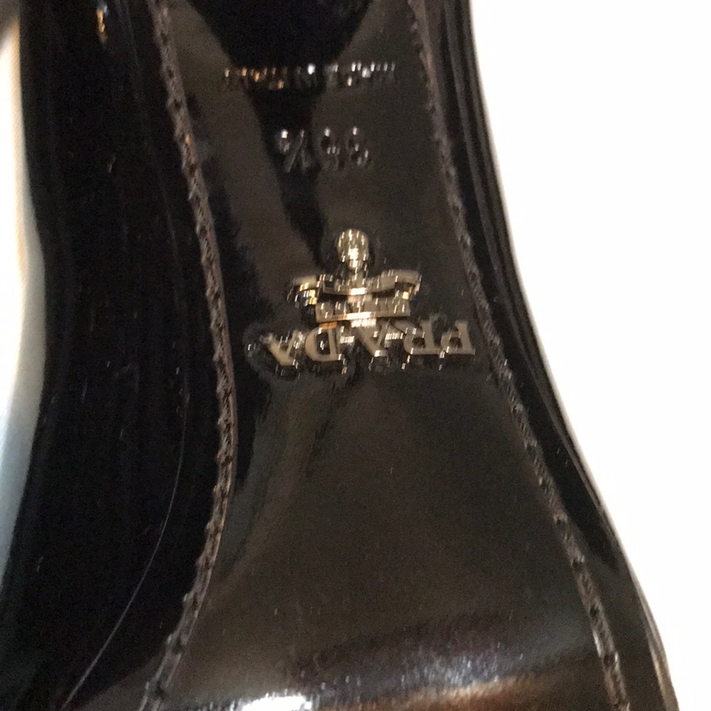 SOLD ⛔️Authentic PRADA Milano patent leather pump - Picture 4 of 7